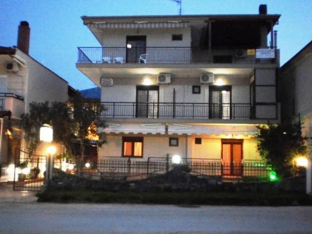 Dimitra House Apartment สตาวรอส ภายนอก รูปภาพ